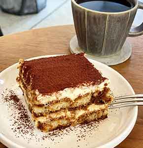 Le Tiramisu Chocolat Café